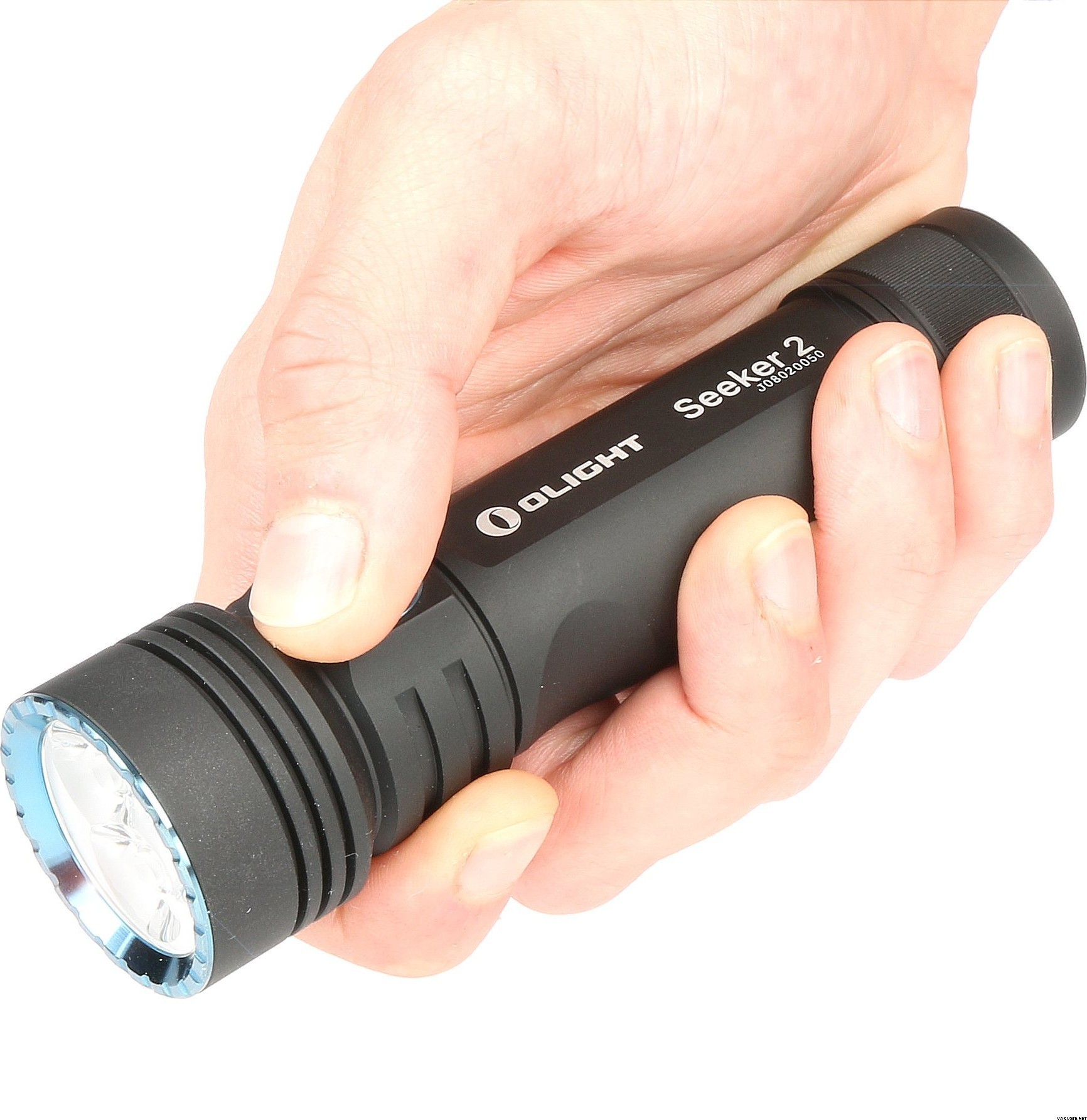 Обзор OLIGHT SEEKER 2. Карманный фонарик с 3 светодиодами и максимальной  яркостью 3000 люмен